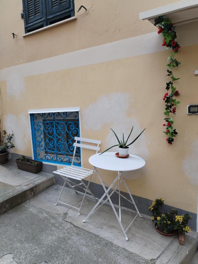 La Tavernetta Del Peo Casa Vacanze San Remo Exterior foto